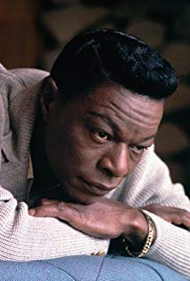 How tall is Nat King Cole?